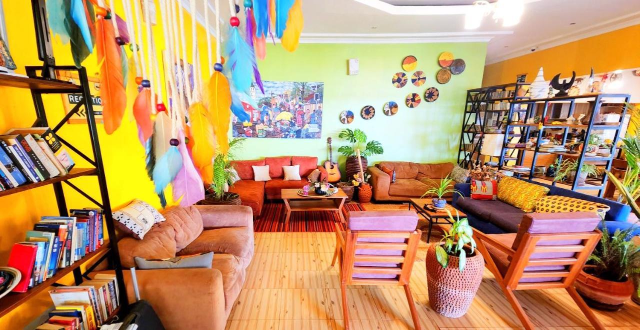 Yambi Guesthouse Kigali Exterior photo