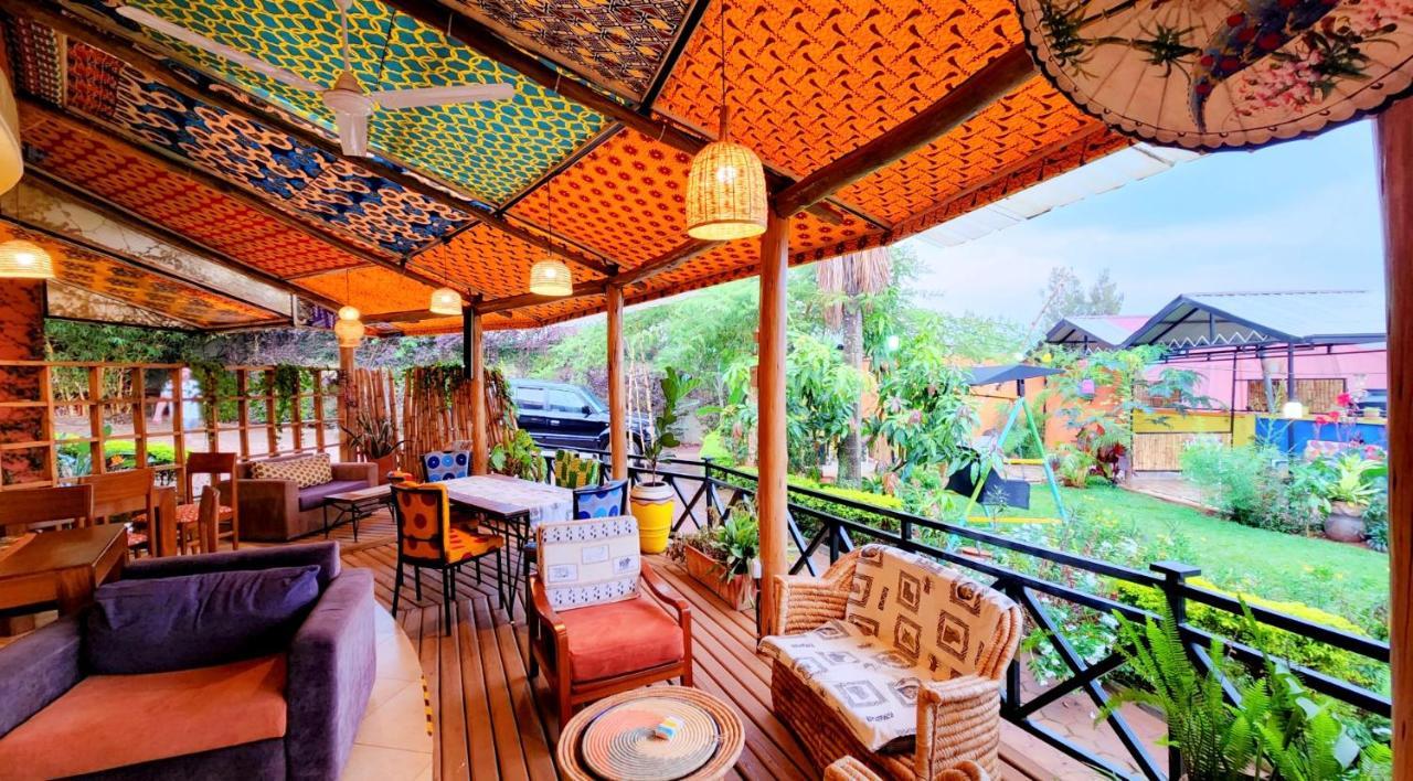 Yambi Guesthouse Kigali Exterior photo